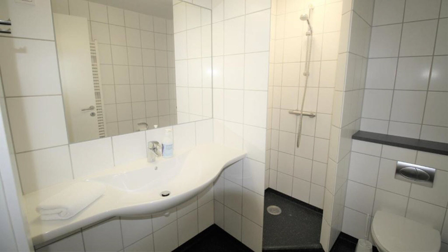 Bathroom 3, Hotel Aarhus City Apartments, Århus