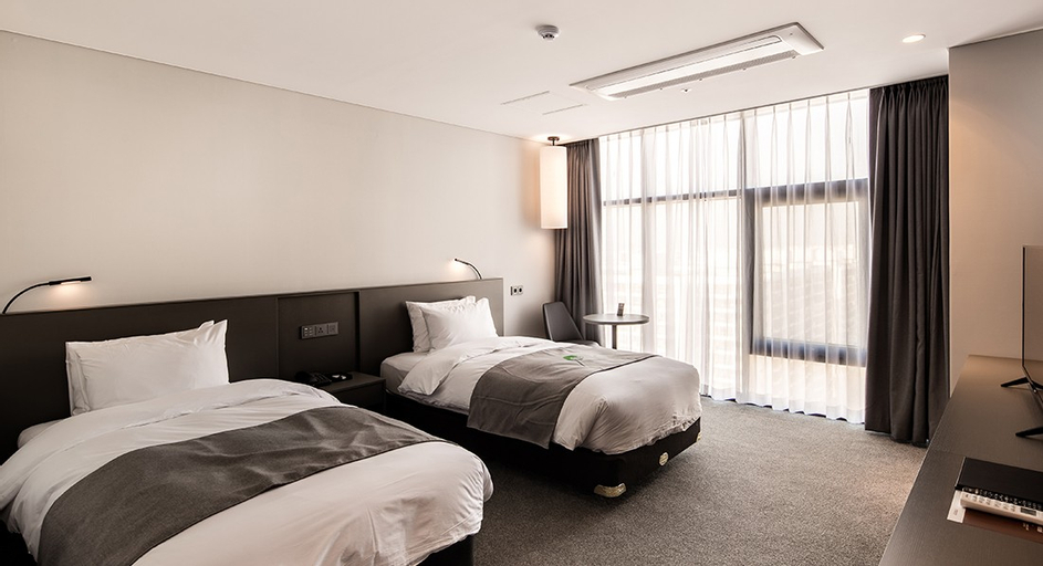 WesternLife Hotel, Iksan