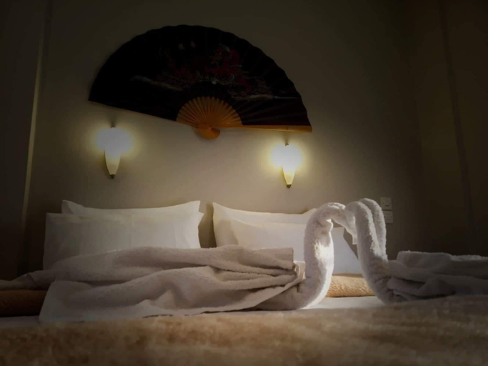 Bedroom 4, Oskars Studios & Apartments, Ionian Islands