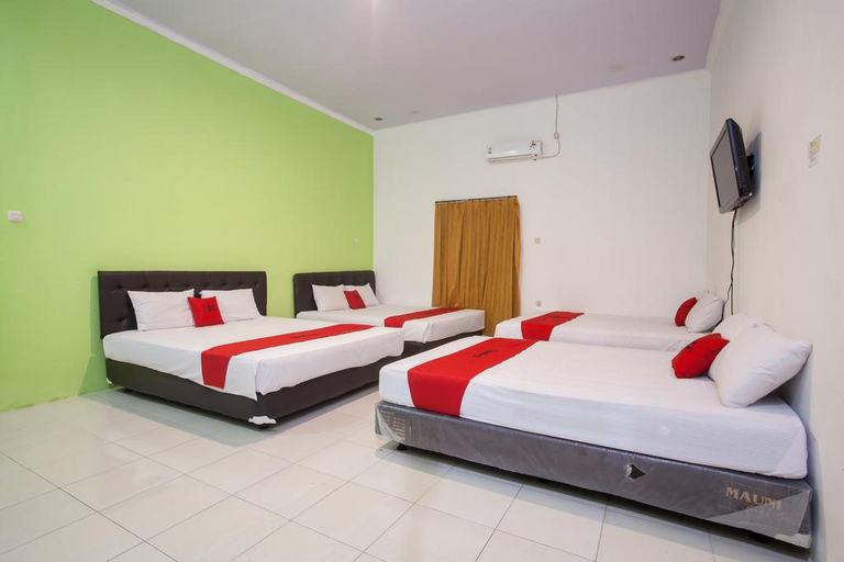 Bedroom 5, Formerly Reddoorz Plus Raya Sengkaling, Malang