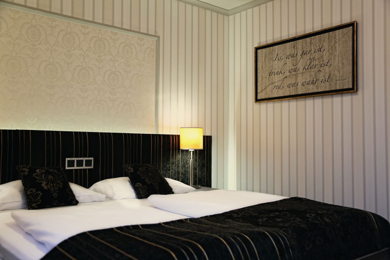Bedroom 5, Konsumhotel Dorotheenhof Weimar, Weimar