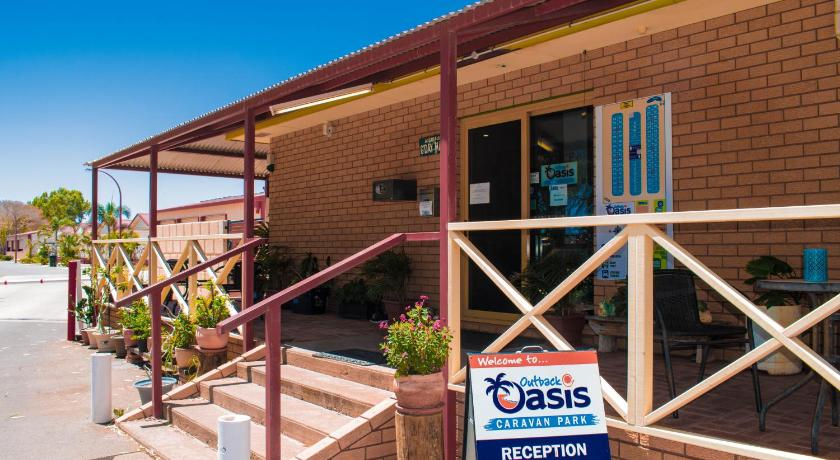 Outback Oasis Caravan Park, Carnarvon