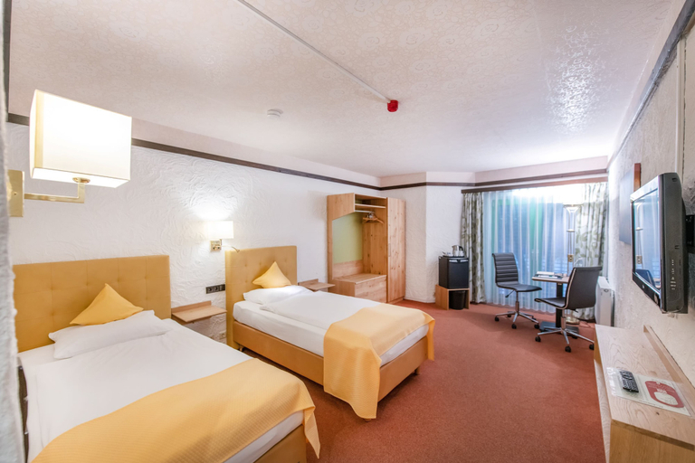 Bedroom 4, Contel Hotel Koblenz, Koblenz