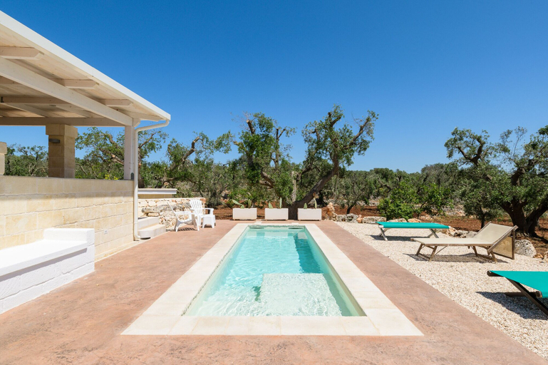Sport & Beauty 4, Trullo Cecapesce by Wonderful Italy, Brindisi