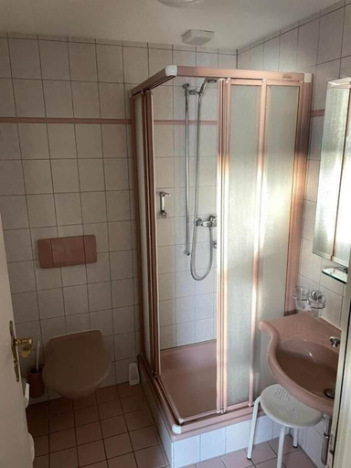 Bathroom 3, Seehotel Schwert, Nidwalden