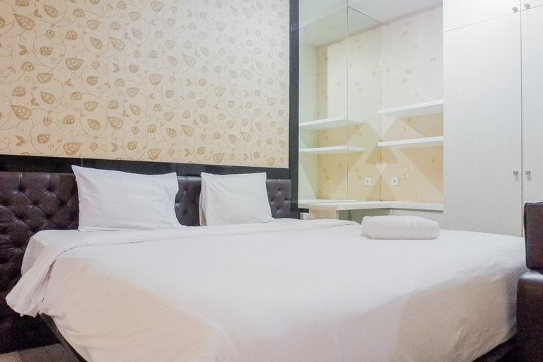 Best Value Studio Room Apartment at Puncak Permai By Travelio, Surabaya