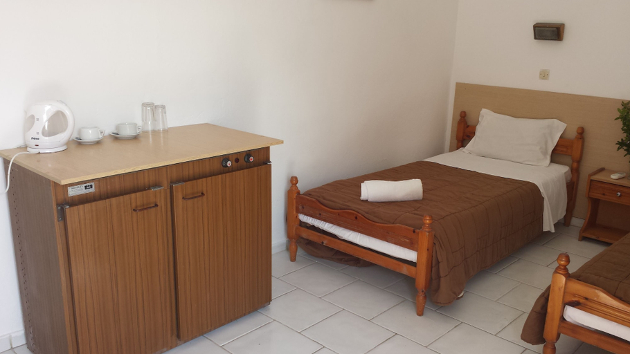 Bedroom 4, Nikolas Club Apartments, Ionian Islands