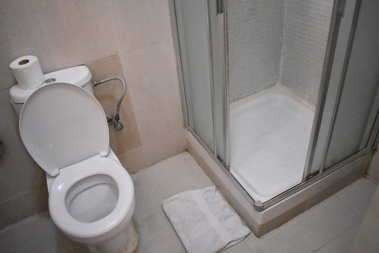 Bathroom 5, Emerald Cove, Eti-Osa