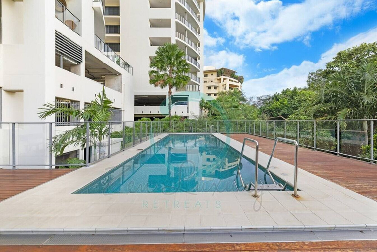 Sport & Beauty, ZEN AT ARKABA - 3BR Luxury Apartment, Darwin