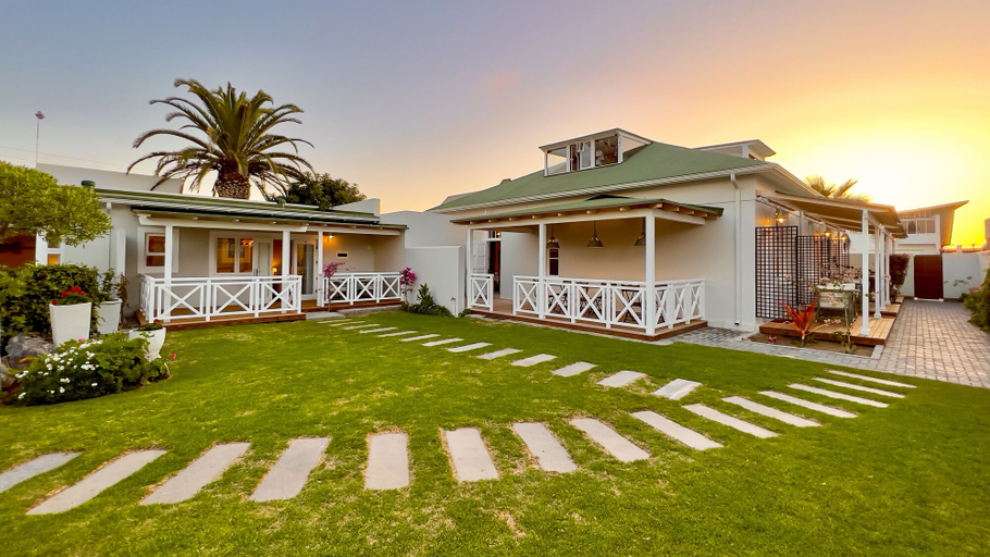 Exterior & Views 2, Brigadoon Boutique Guesthouse l Ondili, Swakopmund