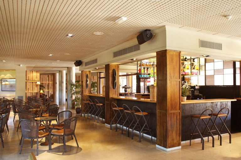 Food & Drinks 5, Luna Park Hotel Yoga & Spa, Barcelona