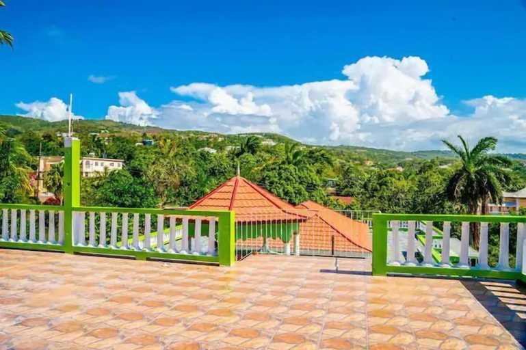Exterior & Views 2, Bunglow on the Terrace