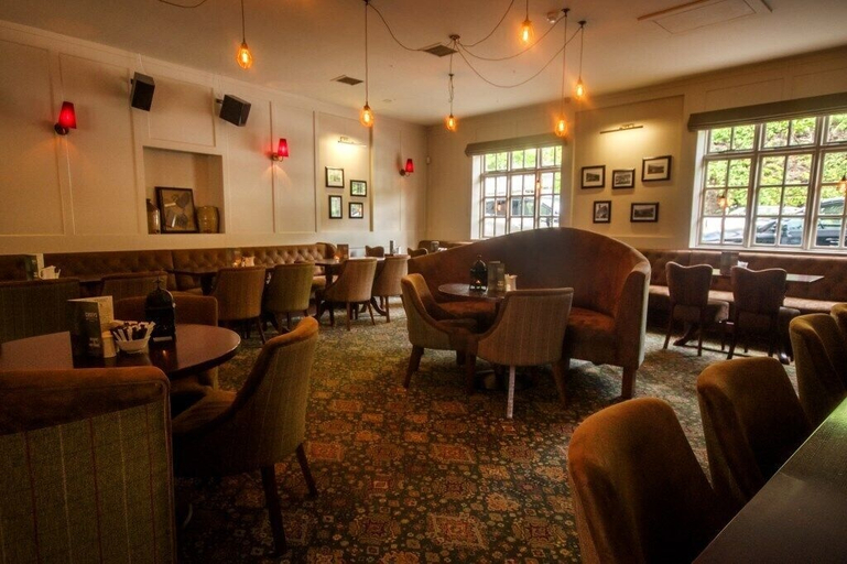 Food & Drinks 4, The Glendalough Hotel
