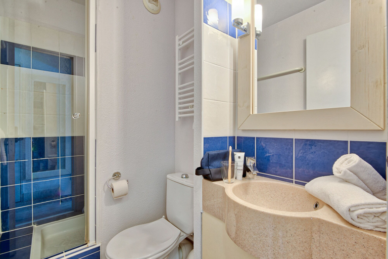 Bathroom 3, Pierre & Vacances Residence La Pinede, Var