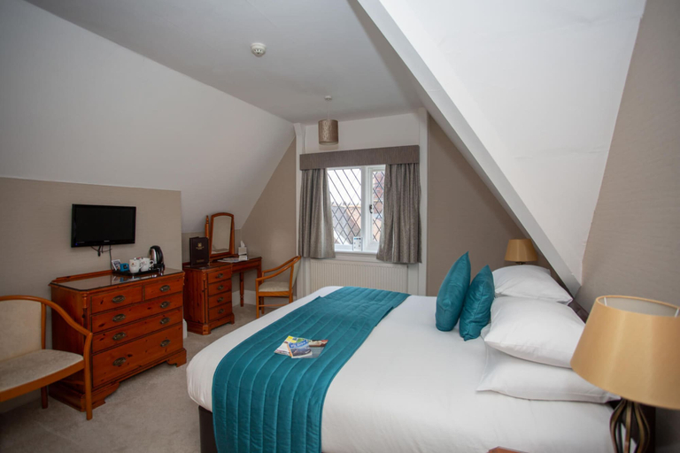 Bedroom 3, Sea Marge Hotel, Norfolk