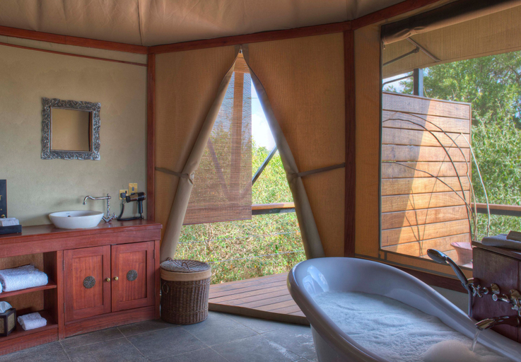 Bathroom 5, Olare Mara Kempinski Masai Mara, Narok West