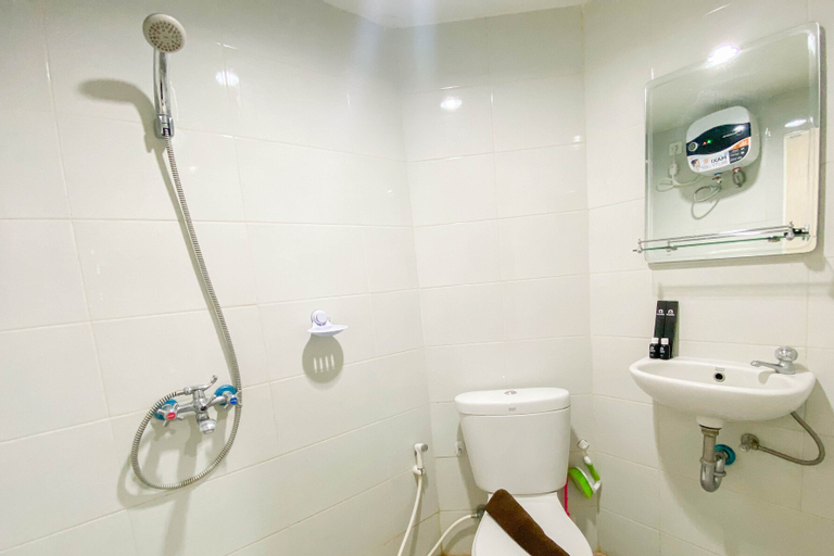Bedroom 2, Comfortable 1BR without Living Room at Amartha View Apartment By Travelio, Semarang