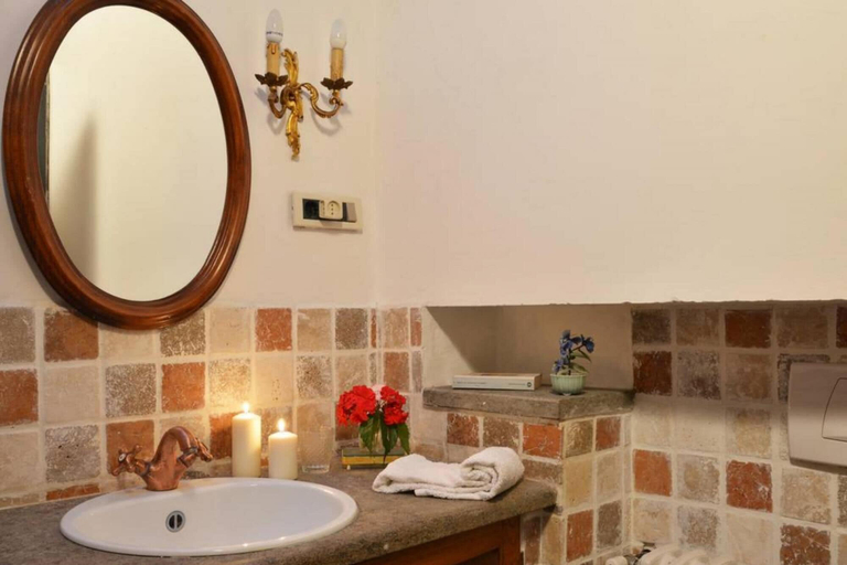 Others 4, Torre Del Melograno With Heated Pool, Viterbo