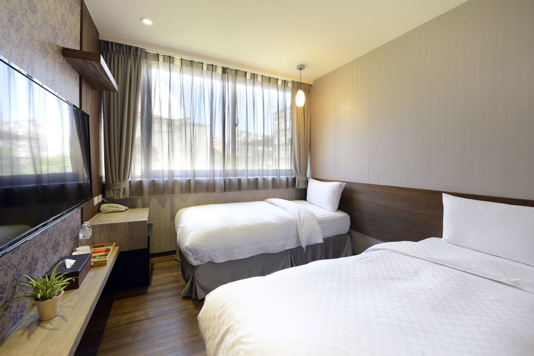 Bedroom 9