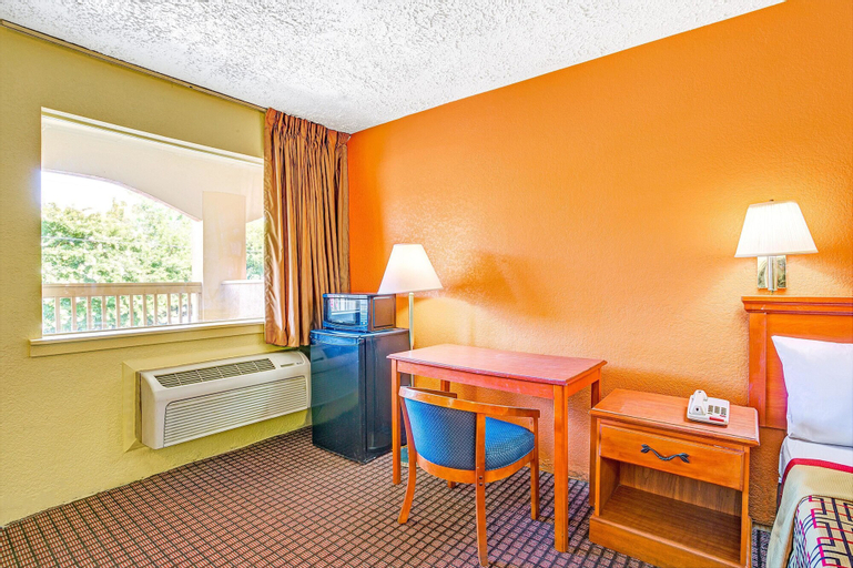 Bedroom 5