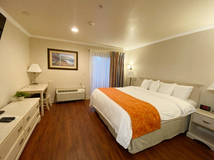 Bedroom 3, Monarch Valley Inn Marina at Monterey Bay, Monterey