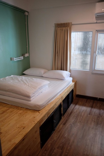 Bedroom 2, The Quarter Bangkok Poshtel & Coworking - Hostel, Ratchathewi