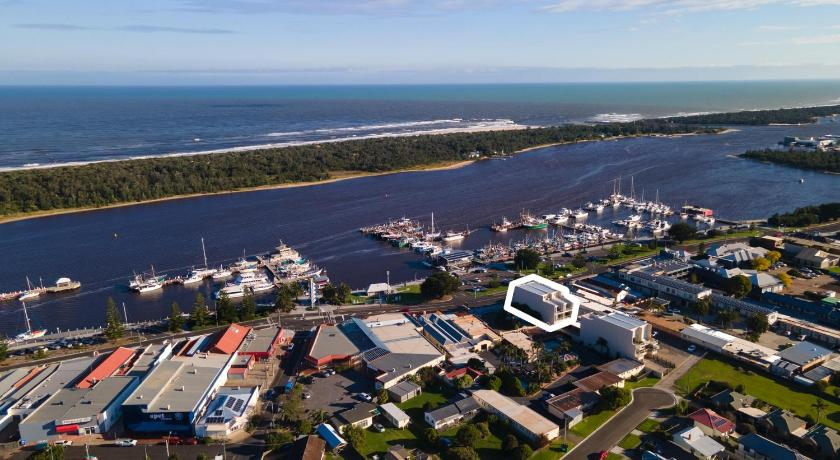 Exterior & Views 3, Harbour Views, E. Gippsland - Bairnsdale