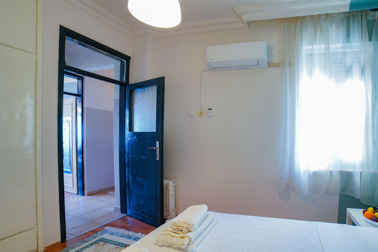 Bedroom 3, Nazende_beautiful Sea View Flat in Lovely Old Town, Antalya