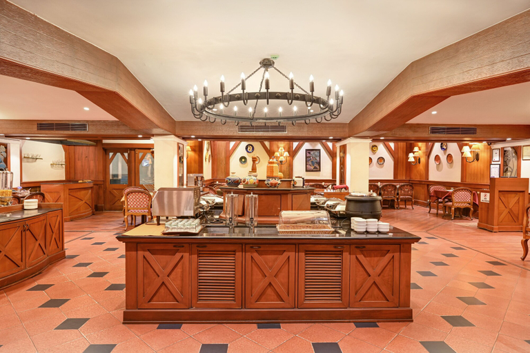Food & Drinks 5, Cama Hotel, Ahmadabad