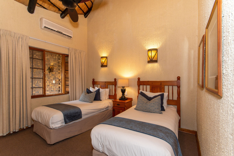 Bedroom 2, Kruger Park Lodge Unit No. 254, Ehlanzeni