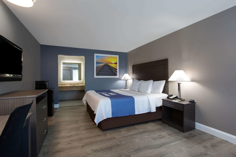 Bedroom 6