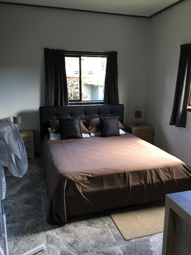 Bedroom 1, Te Moana Nui Villa, Rorotonga