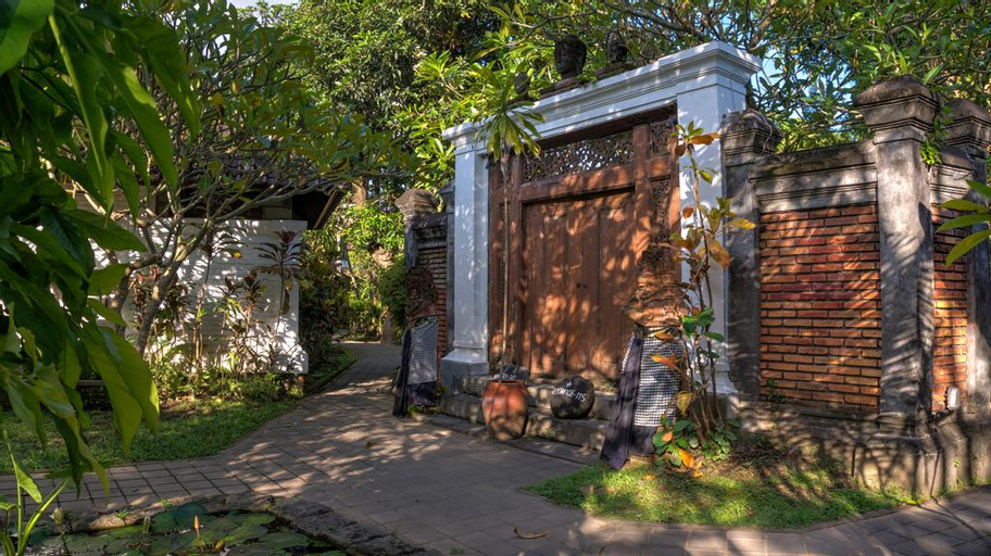 Exterior & Views, Puri Kelapa Garden Cottage, Denpasar