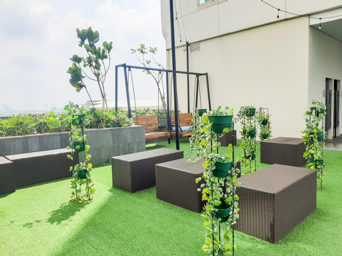Exterior & Views, Warm and Cozy Studio Apartment at B Residence By Travelio, South Tangerang
