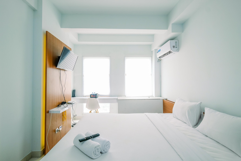 Bedroom 1, Cozy Stay Studio Patraland Urbano Apartment By Travelio, Bekasi