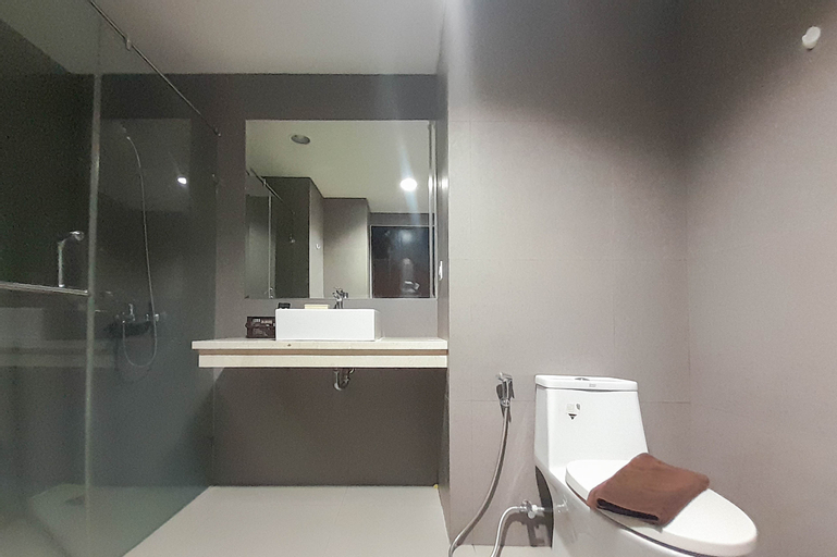 Bedroom 3, Exclusive and Homey 2BR Patraland Amarta Apartment By Travelio, Sleman