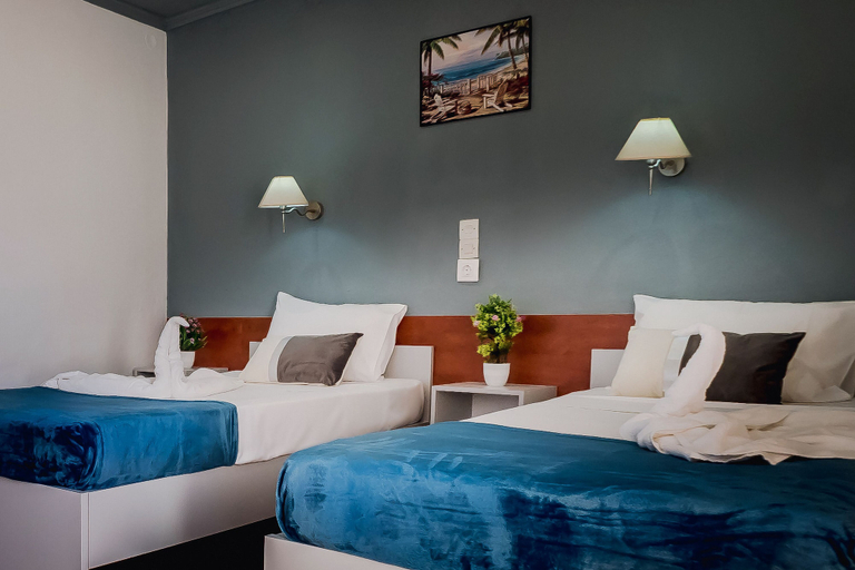 Bedroom 3, Cloud 9 Hotel Shisha & Cocktail Bar - Adults Only, Crete
