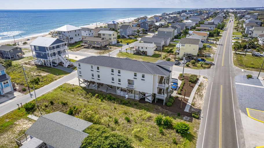 Exterior & Views 2, Tiffany's Motel & Condos, Onslow