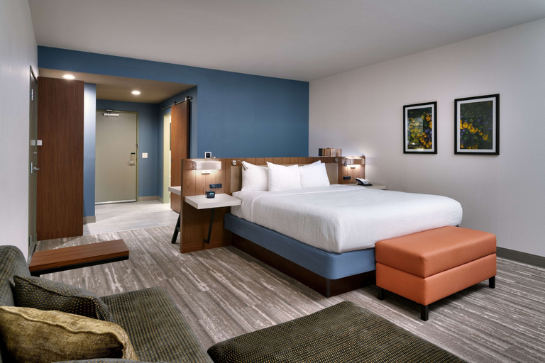 Bedroom 3, Hilton Garden Inn Prescott Downtown, Yavapai
