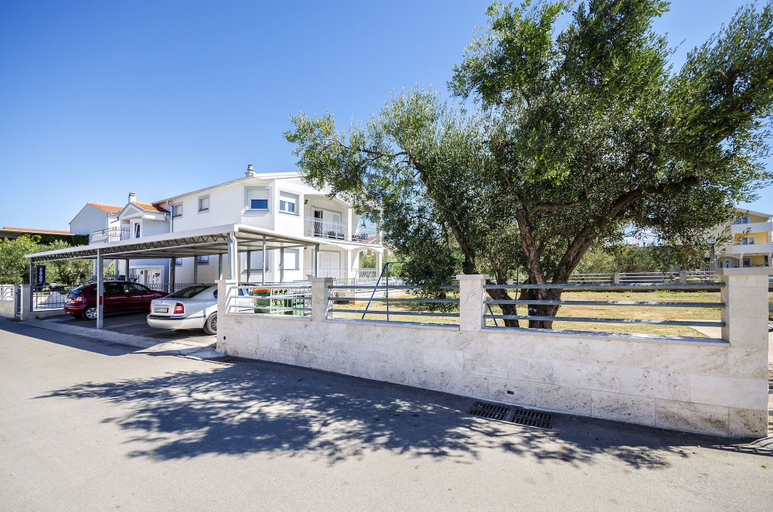 Exterior & Views 2, Apartments Crystal, Vodice