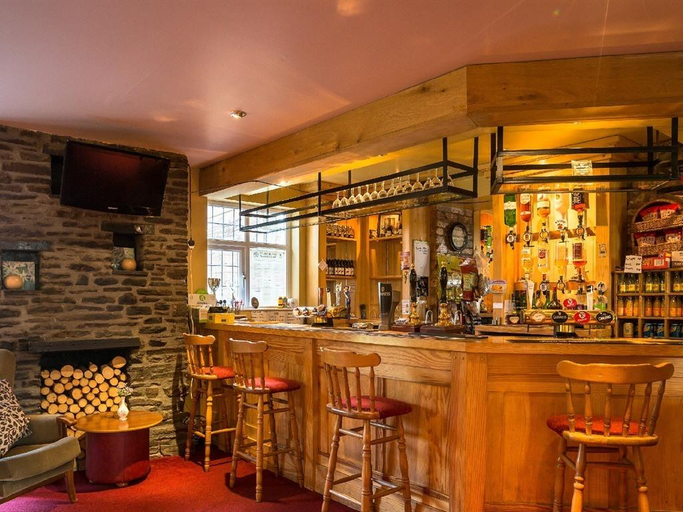 Food & Drinks 5, The Castle Hotel, Powys