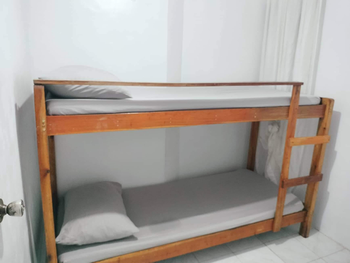 Bedroom 2, Megaworld Area Backpackers Place with Fan and Wifi, Iloilo City
