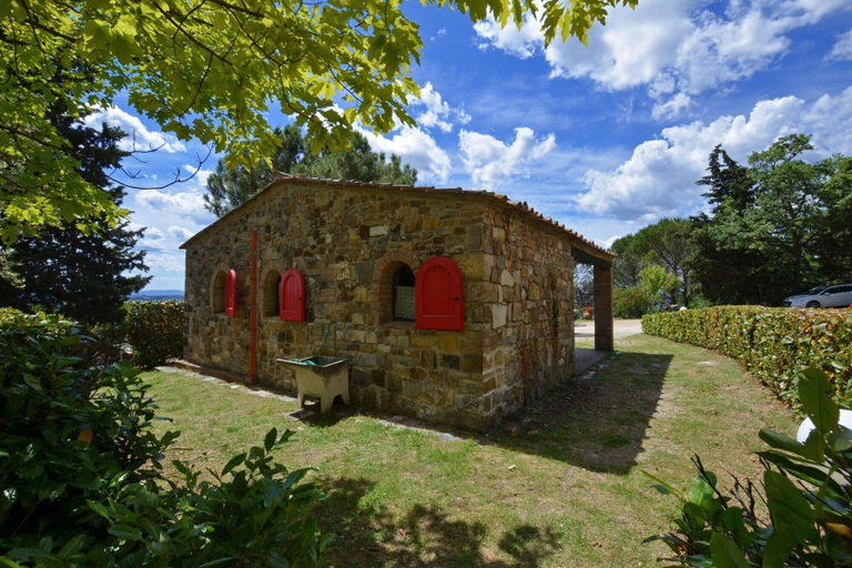 Room 5, La Badia 2 in Tavarnelle Val di Pesa, Florence