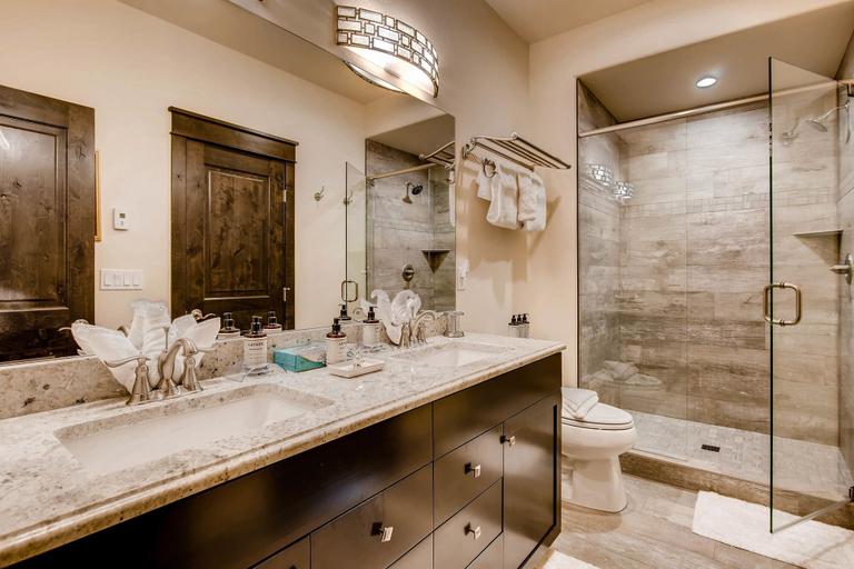 Bathroom 3, River Run Townhomes by Vail Resorts, Summit