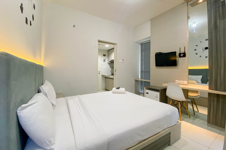 Bedroom 3, Comfortable 1BR without Living Room at Amartha View Apartment By Travelio, Semarang
