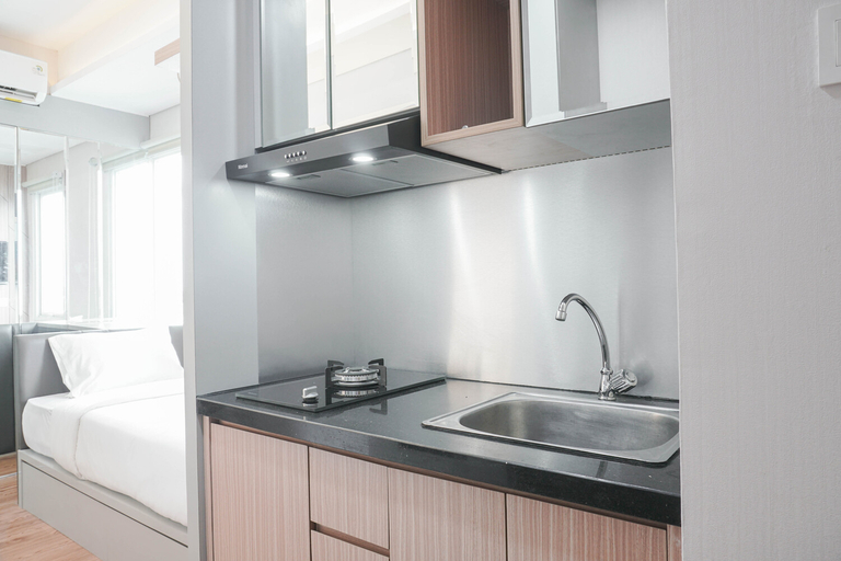 Others 4, Warm and Cozy Studio Apartment at B Residence By Travelio, Tangerang Selatan