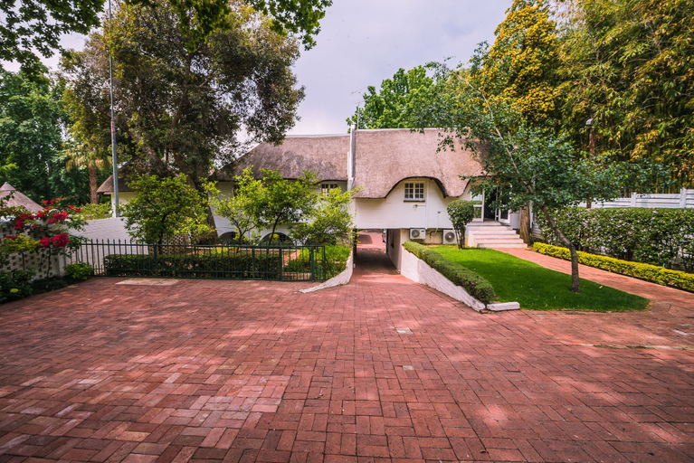 Exterior & Views 2, Sandton Country Manor, City of Johannesburg