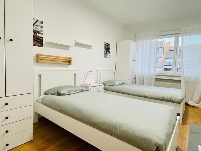 Bedroom 2, 3 Bedrooms in Center Parking&Terrace, Luxembourg
