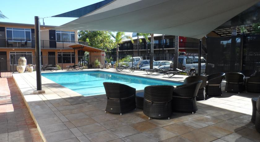 Sport & Beauty 2, Diplomat Hotel Alice Springs, Alice Springs- Stuart