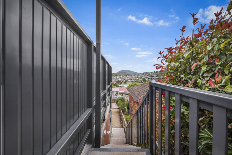 Others 4, Cosy Cottesloe - Mount Wellington View, Clarence